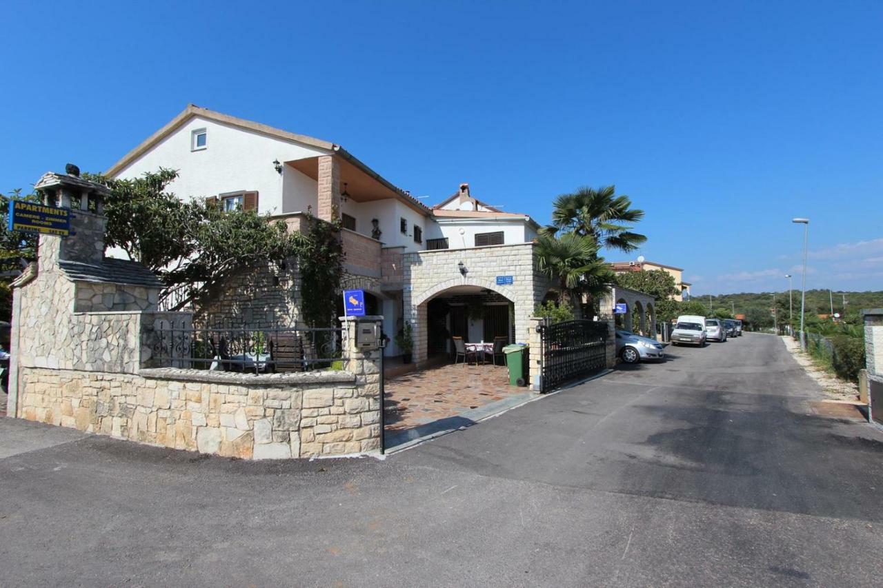 Guest House Rexa Rovinj Bagian luar foto