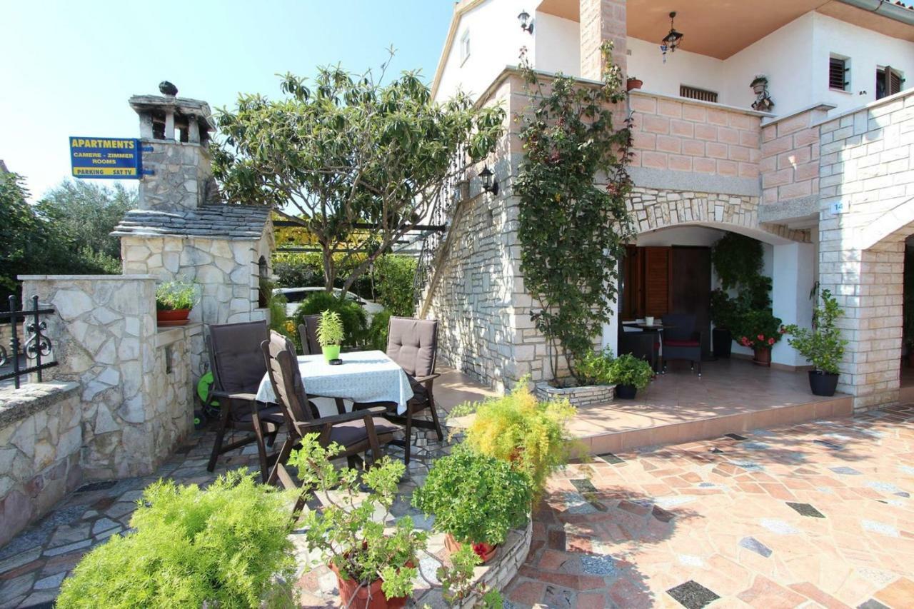 Guest House Rexa Rovinj Bagian luar foto